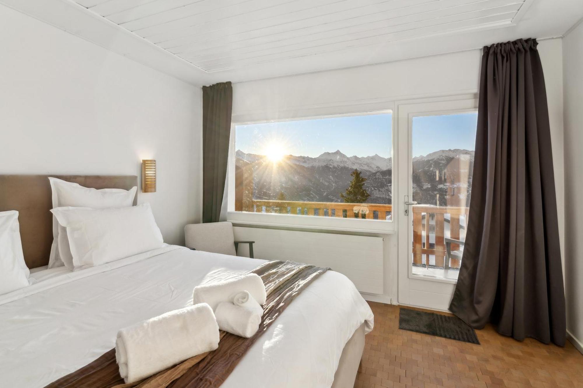 Crans Montana Suites Exterior foto